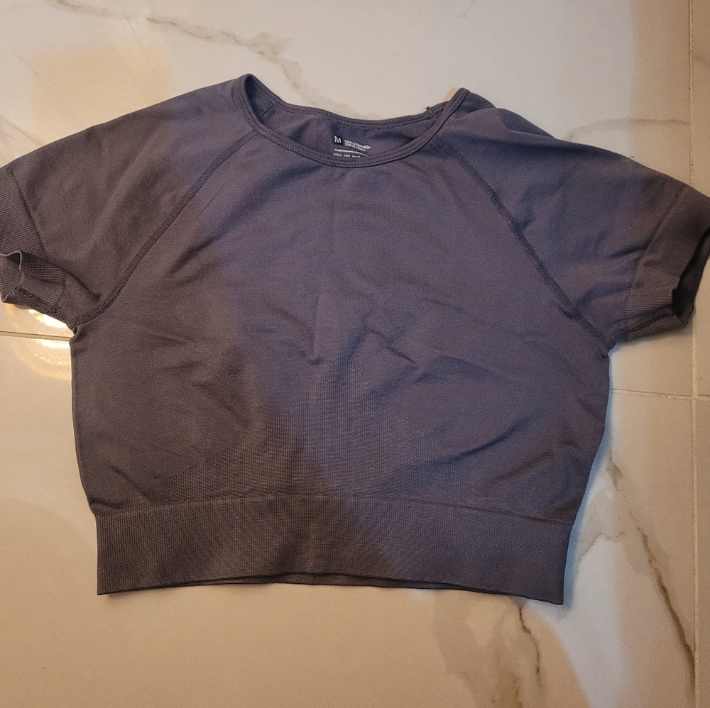 Workout athletic stretchy crop top